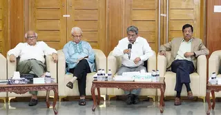 কাল জুলাই সনদের ‘গ্রহণযোগ্য’ খসড়া সব দলের কাছে তুলে দেয়া হবে