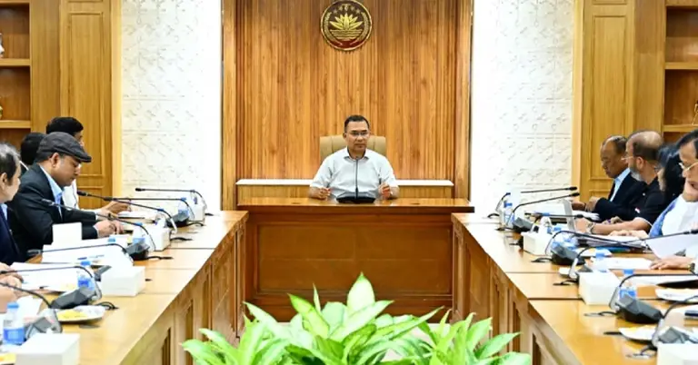 পরিবেশ দূষণবিষয়ক বৈঠকে প্রধানমন্ত্রী তারেক রহমান
