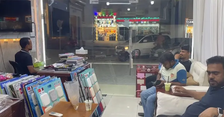 কাতারে প্রবাসী বাংলাদেশিদের দোকান