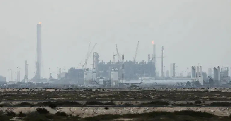 কাতারএনার্জির রাস লাফান ইন্ডাস্ট্রিয়াল সিটিতে তরলীকৃত প্রাকৃতিক গ্যাস উৎপাদন স্থাপনা