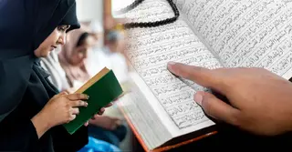 মৃত ব্যক্তির পাশে কোরআন তেলাওয়াত ও দোয়ার বিধান, মুমূর্ষু থেকে দাফন পর্যন্ত করণীয়