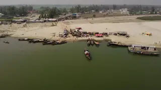 ব্রহ্মপুত্র তীরের ৭০ ভাগ মানুষের জীবিকা হুমকিতে