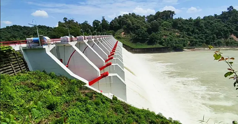 কাপ্তাই বাঁধের জলকপাট