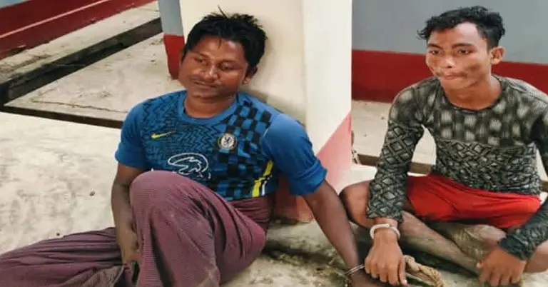 আটক দুইজন ব্যক্তি