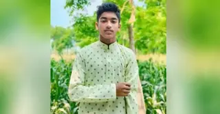 ফুপুর চিকিৎসার টাকা নিয়ে হাসপাতালে যাওয়ার পথে প্রাণ গেলো মাদ্রাসা ছাত্রের