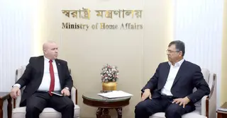 আলজেরিয়া থেকে দীর্ঘমেয়াদি এলএনজি-সার আমদানির উদ্যোগ বাংলাদেশের: স্বরাষ্ট্রমন্ত্রী