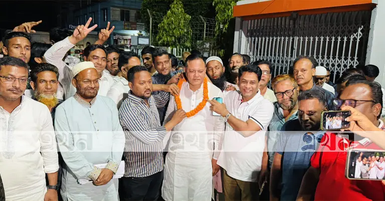 বিএনপি প্রার্থী ও সমর্থকদের উচ্ছ্বাস