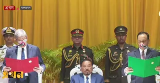 রাষ্ট্রপতি হিসেবে শপথ গ্রহণ করেছেন মির্জা ফখরুল
