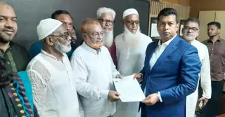 নারায়ণগঞ্জে জলাবদ্ধতা নিরসনে প্রধান উপদেষ্টার কাছে স্মারকলিপি