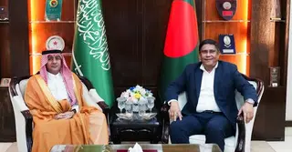 প্রধানমন্ত্রীর প্রতিরক্ষা উপদেষ্টার সঙ্গে সৌদি রাষ্ট্রদূতের সাক্ষাৎ