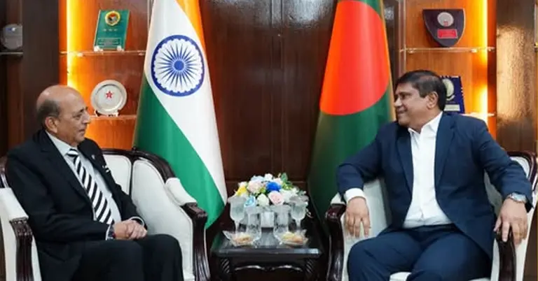 প্রতিরক্ষা উপদেষ্টা ও ভারতীয় হাইকমিশনার