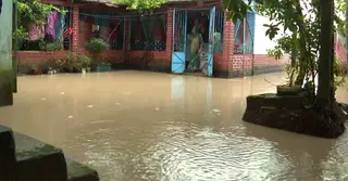 সিলেটে নামতে শুরু করেছে ঢালের পানি, বেড়েছে দুর্ভোগ