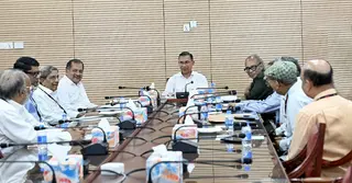 প্রধানমন্ত্রীর সঙ্গে সম্পাদক পরিষদ নেতাদের বৈঠক
