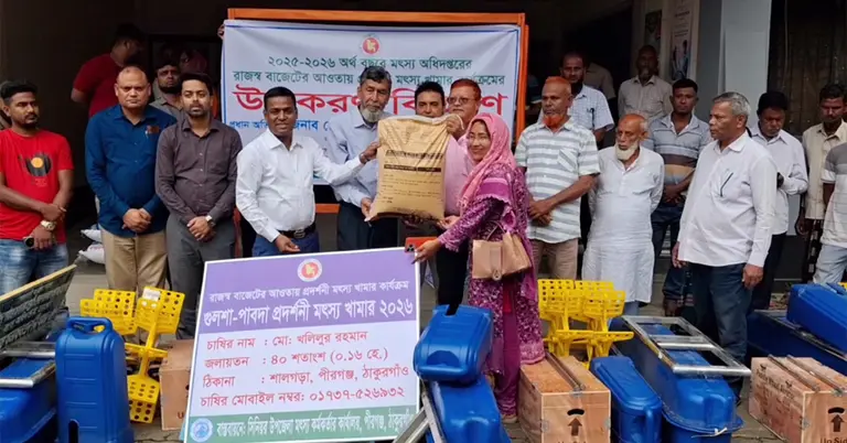 অক্সিজেন সরবরাহের বিভিন্ন উপকরণ বিতরণ
