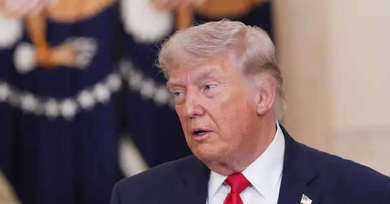 ডোনাল্ড ট্রাম্প