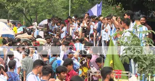 মেসির হ্যাটট্রিকে আর্জেন্টিনার উড়ন্ত সূচনা; টিএসসিতে উচ্ছ্বাসিত সমর্থকরা