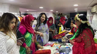 আরব আমিরাতে বাঙালি নারীদের বিজয় মেলা