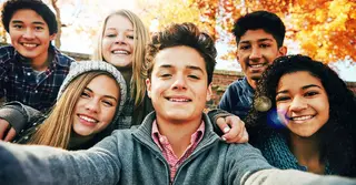 গবেষণায় চাঞ্চল্যকর তথ্য: ৩২ বছর পর্যন্ত চলতে পারে কৈশোর, বার্ধক্য শুরু ৬৬ থেকে