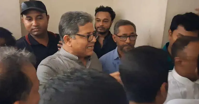 আদালতে শহিদুল ইসলাম বাবুল