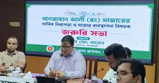 বাগেরহাটে মাজারের দীঘি থেকে কুমির সরানোর সিদ্ধান্ত