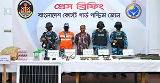 বাগেরহাটে অস্ত্রসহ সুন্দরবনের দস্যু বাহিনীর এক সদস্য আটক