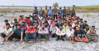 সুন্দরবনে ৭৮ জনকে চোখ বেঁধে পুশইন করলো বিএসএফ, নির্যাতনের অভিযোগ