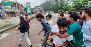 বরিশাল বিশ্ববিদ্যালয়ে ছাত্রদল-শিবির সংঘর্ষ, আহত অন্তত ১০