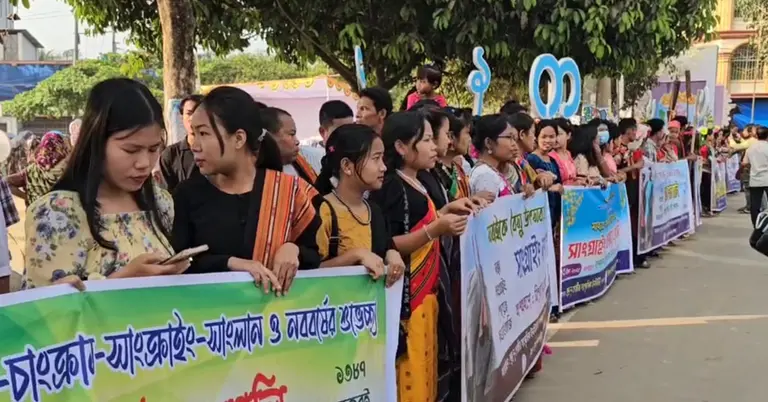 সাংগ্রাই উৎসবে পুরোনো বছরকে বিদায়, নতুন বছরকে স্বাগত