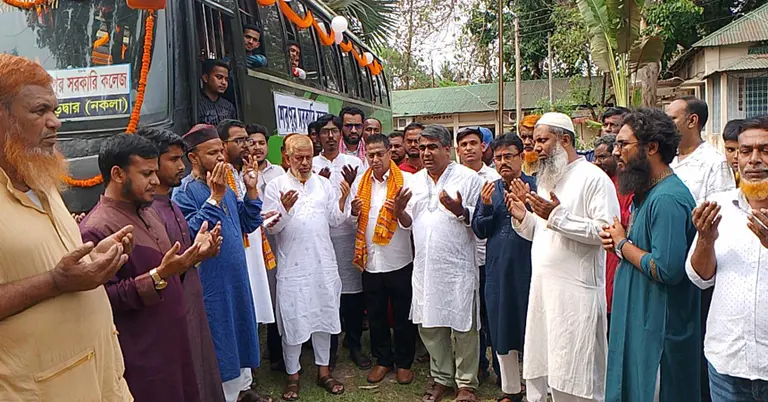 শেরপুর সরকারি কলেজ শিক্ষার্থীদের জন্য বাস সার্ভিস চালু