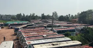 হবিগঞ্জে অনির্দিষ্টকালের পরিবহন ধর্মঘট চলছে