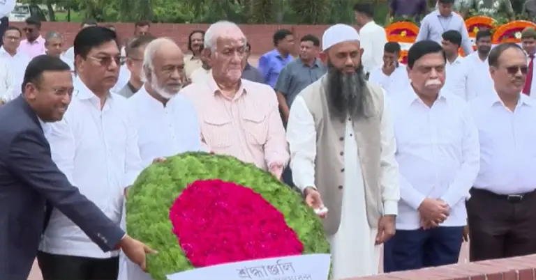 মন্ত্রিসভার নতুন সদস্যদের শ্রদ্ধা নিবেদন