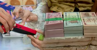 ক্যাশলেস অর্থনীতির পথে বাংলাদেশ; নতুন মাত্রা বাংলা কিউআর