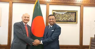 প্রধানমন্ত্রীর পররাষ্ট্র বিষয়ক উপদেষ্টার সঙ্গে ইতালির রাষ্ট্রদূতের সাক্ষাৎ