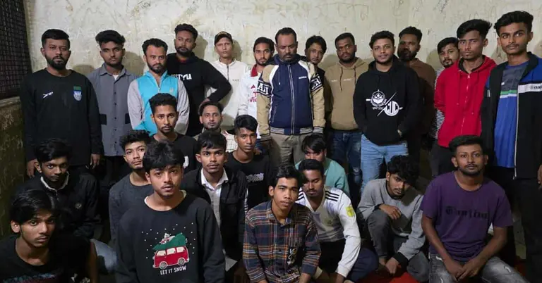 আটক ছাত্রলীগ নেতাকর্মী