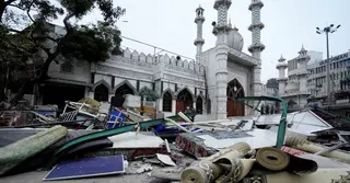 দিল্লিতে মসজিদ এলাকায় উচ্ছেদ অভিযান, পাঁচ পুলিশ সদস্য আহত