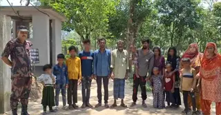 বিরামপুর সীমান্ত দিয়ে ১৫ জনকে বিএসএফের পুশ ইন