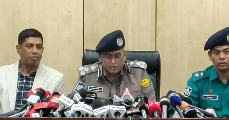 ডিএমপির প্রেস ব্রিফিং