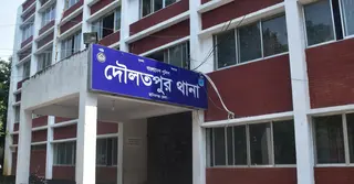 মানিকগঞ্জে সম্পত্তি নিয়ে দ্বন্দ্বে ছেলের হাতে মা খুন