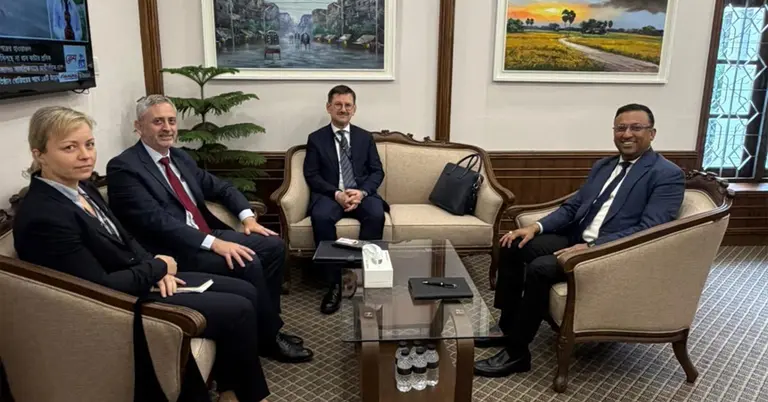 পররাষ্ট্র উপদেষ্টার সঙ্গে ইইউ প্রতিনিধিদল