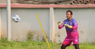 পেশাদার ফুটবলকে বিদায় বলছেন সাবেক অধিনায়ক রানা
