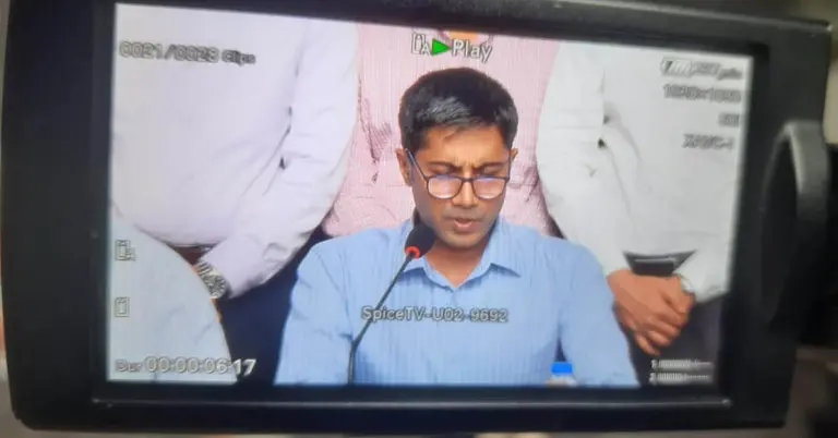 কর্মসূচি স্থগিতের ঘোষণা দেন এনবিআরের উপ-কমিশনার (কাস্টমস) ইমাম গাজ্জালী