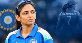 ভারতের অধিনায়কের পদ থেকে সরে দাঁড়ালেন হরমনপ্রীত কৌর