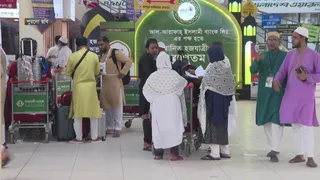 ভাড়া বাড়ির দূরত্ব বাড়িয়ে কমেছে হজের খরচ