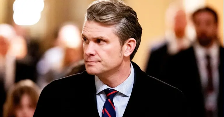 মার্কিন প্রতিরক্ষামন্ত্রী পিট হেগসেথ