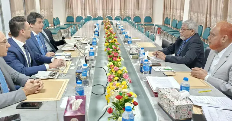 জামায়াতে ইসলামী ও আইএমএফের বৈঠক