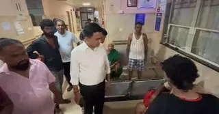 ভারতে মন্দিরে পদদলিত হয়ে প্রাণ গেছে সাতজনের