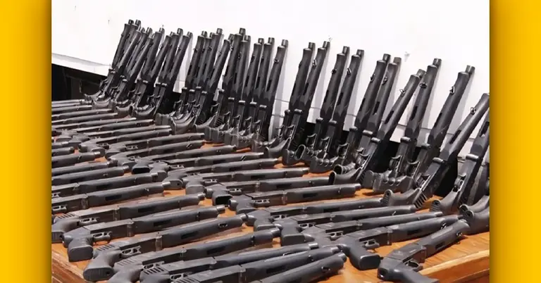 জব্দ করা অস্ত্র