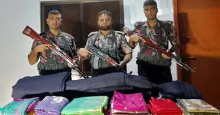 যশোর সীমান্তে পৃথক অভিযানে ভারতীয় মালামাল জব্দ