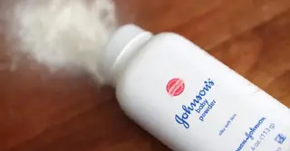 বেবি পাউডারে ক্যানসারের ঝুঁকি: যুক্তরাজ্যে জনসনের বিরুদ্ধে ৩ হাজার মানুষের মামলা