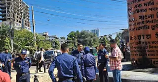 ফেনীতে জুলাই শহিদ স্মৃতিস্তম্ভে আগুন দিয়েছে দুর্বৃত্তরা